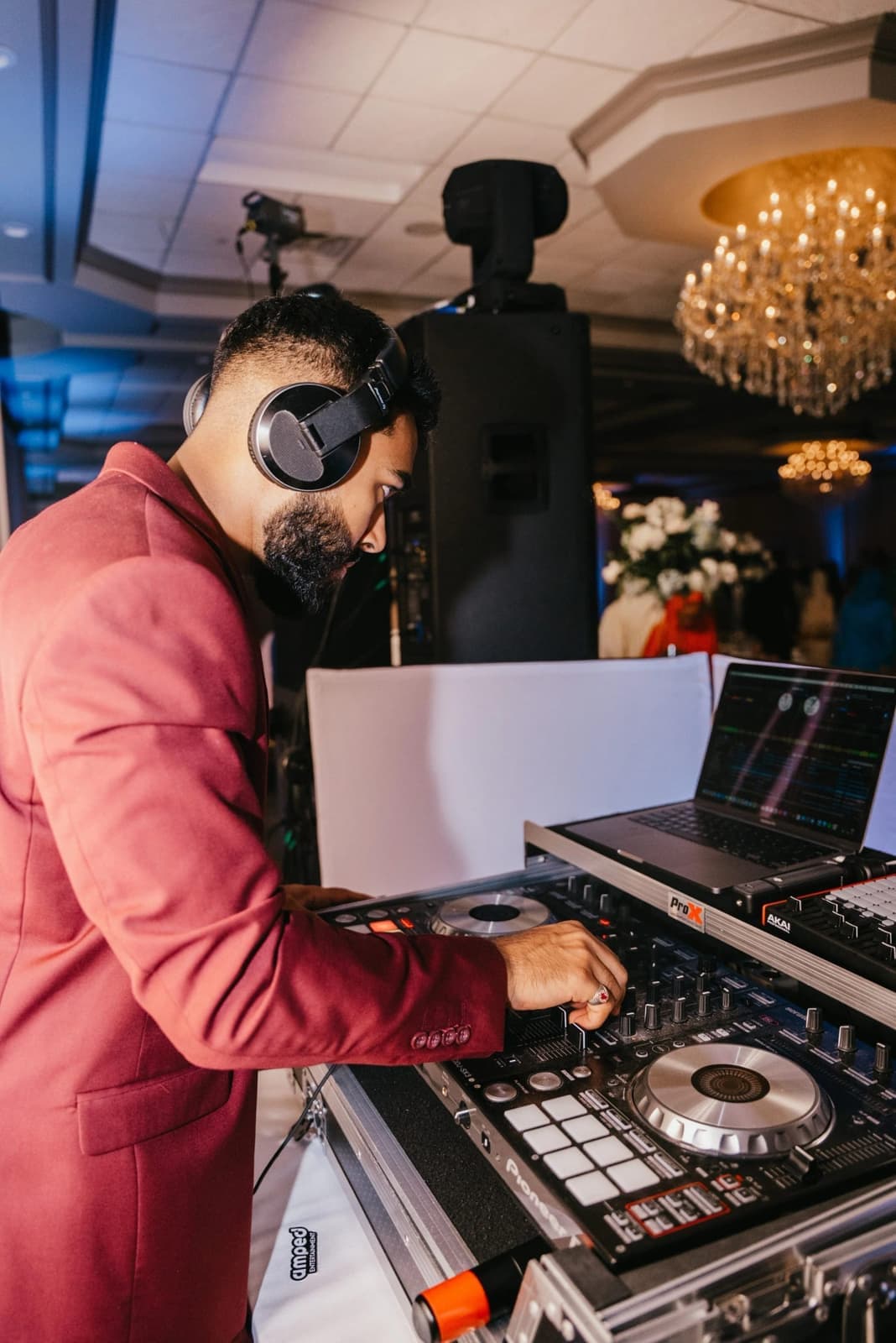 DJ / Music